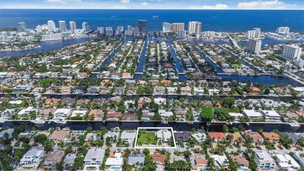 74 Fiesta Way, Fort Lauderdale, FL 33301