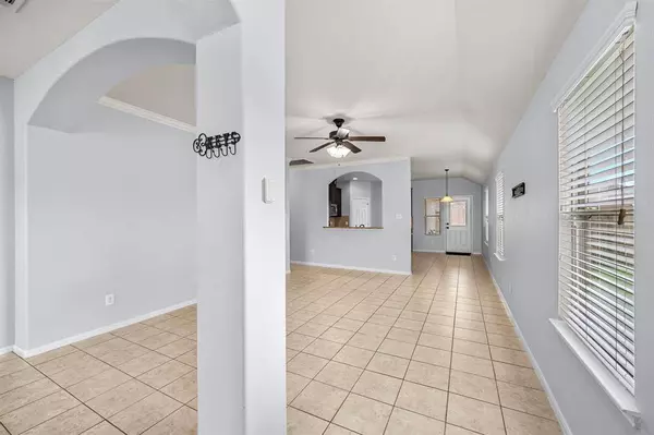 13002 Lucy Grove LN, Houston, TX 77044