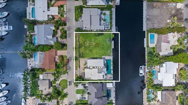 74 Fiesta Way, Fort Lauderdale, FL 33301
