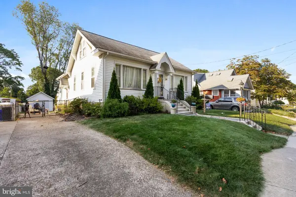 211 SPRUCE ST, Audubon, NJ 08106