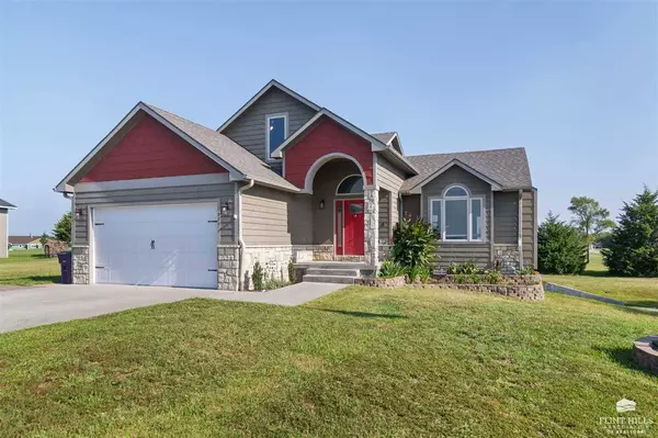 4500 Ike's WAY, St. George, KS 66535