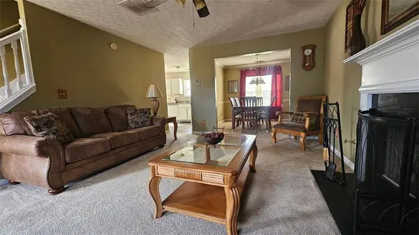 2721 RUNWAY LAKE LN, Snellville, GA 30039