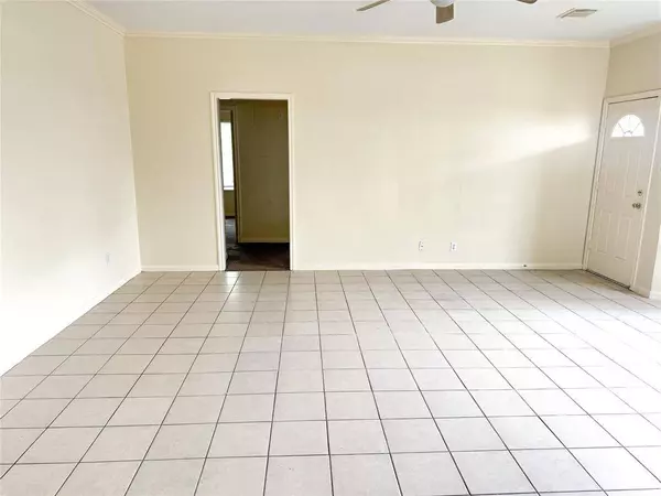 4529 Galesburg ST, Houston, TX 77051