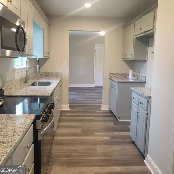 135 Kendall DR, Griffin, GA 30224