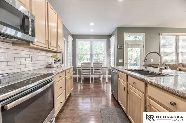 9307 S 28th Avenue, Bellevue, NE 68147