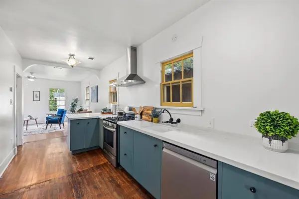 1646 Arlington ST, Houston, TX 77008