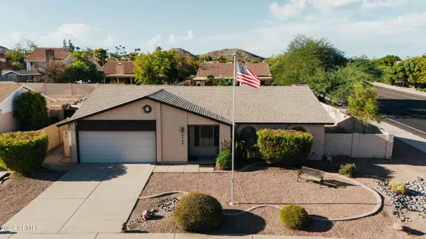 4764 E OLNEY Drive, Phoenix, AZ 85044