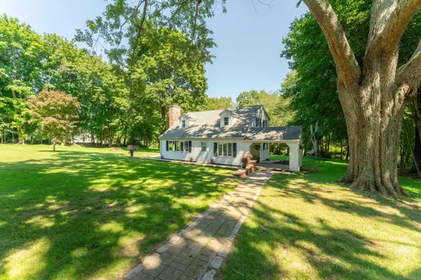 39 Gallup Lane, Waterford, CT 06385