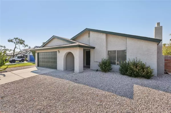 6635 Navio Drive, Las Vegas, NV 89103