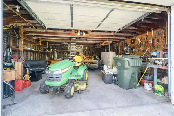 4923 COUNTY RD G, Oshkosh, WI 54986