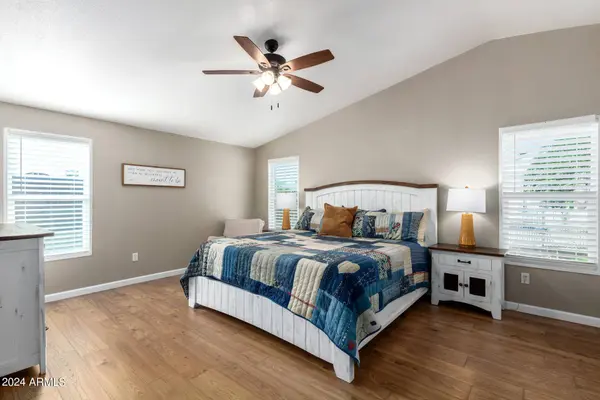 2400 E BASELINE Avenue #233, Apache Junction, AZ 85119