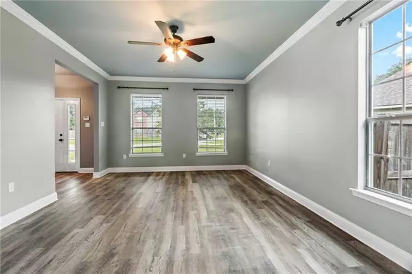 104 MISTY CREEK DR, Lacombe, LA 70445