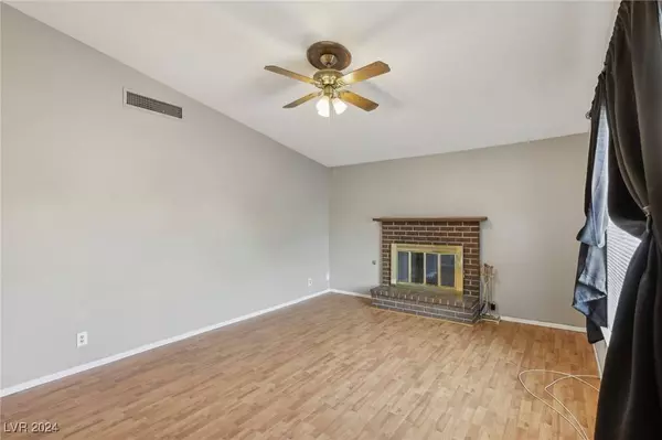 6635 Navio Drive, Las Vegas, NV 89103