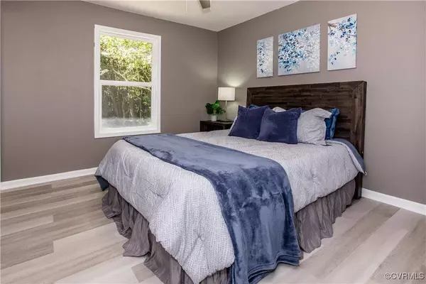 9800 Colemans Lake RD, Ford, VA 23850