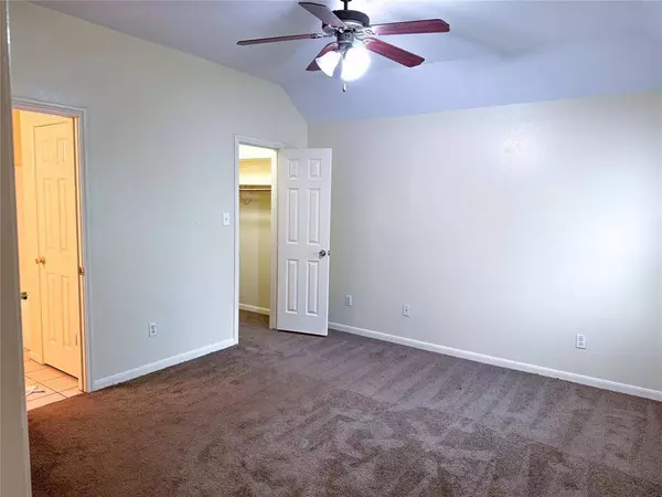 4529 Galesburg ST, Houston, TX 77051