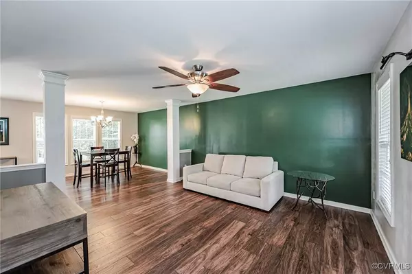 11680 Oakrise PL, New Kent, VA 23124