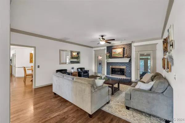 4432 E 90th PL, Tulsa, OK 74137