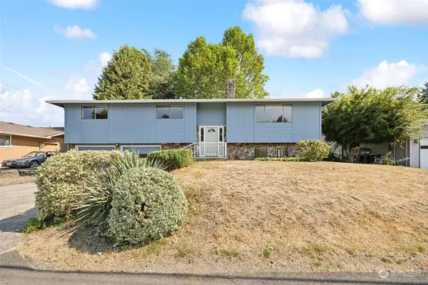 6306 E Sarazen ST SE, Olympia, WA 98513