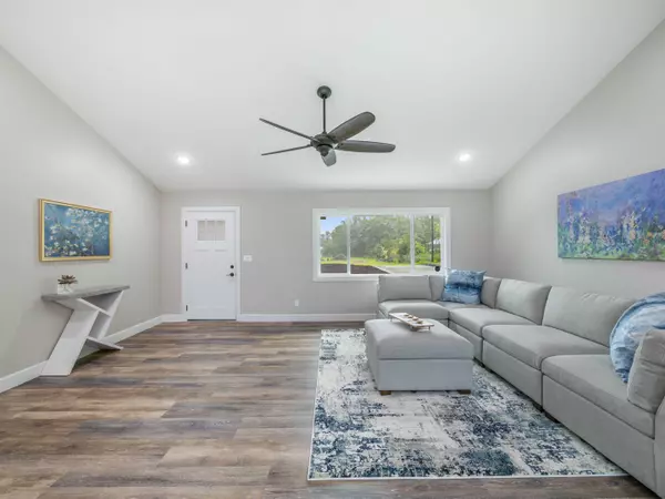 15-2064 25TH AVE, Keaau, HI 96749