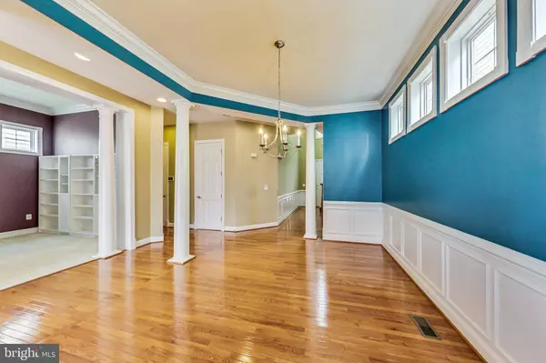 16200 RADBURN ST, Woodbridge, VA 22191