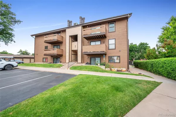 7040 W 20 AVE #307, Lakewood, CO 80214