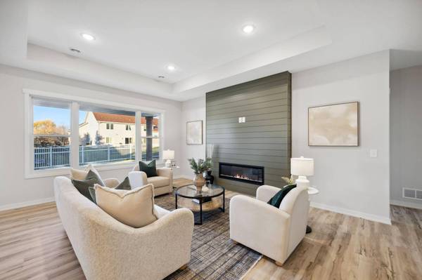 13331 Cadogan WAY, Rosemount, MN 55068