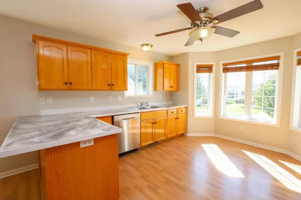 6270 Fairway DR NW, Rochester, MN 55901