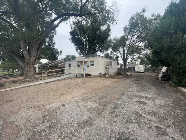 2960 San Isabel AVE, Pueblo, CO 81008