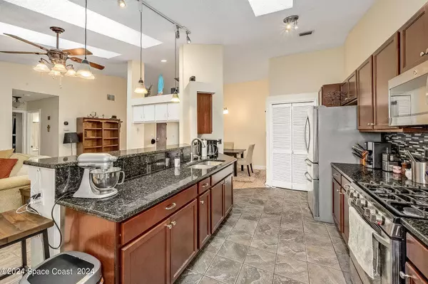 1249 Walnut Grove, Rockledge, FL 32955