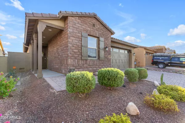 19941 W TURNEY Avenue, Litchfield Park, AZ 85340