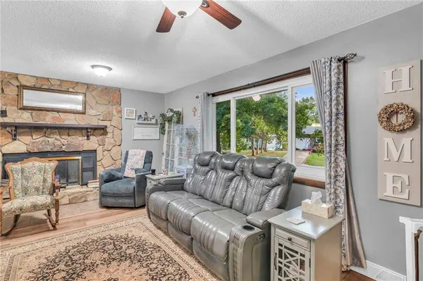 5300 NE 57th TER, Kansas City, MO 64119