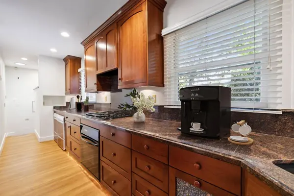 526 36th ST, Sacramento, CA 95816