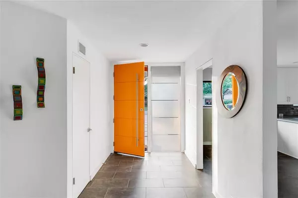 7140 Wild Valley Drive, Dallas, TX 75231