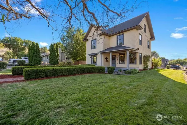 1003 Court ST, Prosser, WA 99350