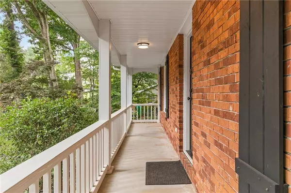 2550 Bentbrook DR, Dunwoody, GA 30360