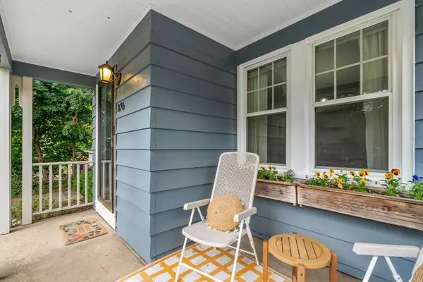 876 Burke NE Avenue, Grand Rapids, MI 49503