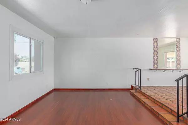 5349 N 41ST Avenue, Phoenix, AZ 85019