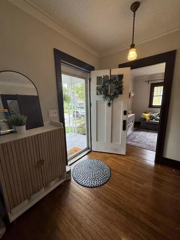 431 Hoover NE Street, Grand Rapids, MI 49505