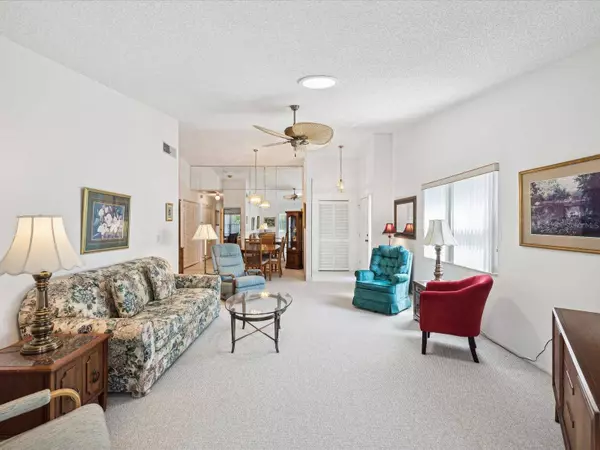 3332 MCMATH DR, Palm Harbor, FL 34684