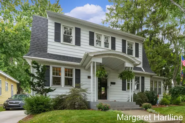 431 Hoover NE Street, Grand Rapids, MI 49505