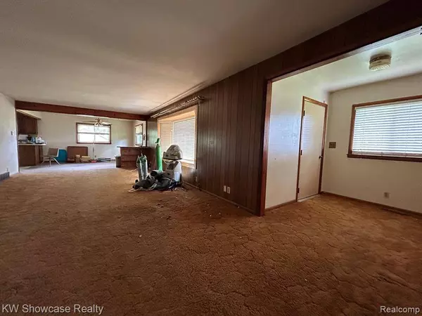 11250 HEIGHTS RAVENNA Road, Ravenna, MI 49451