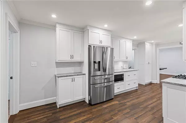 2550 Bentbrook DR, Dunwoody, GA 30360