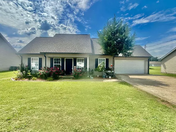 1517 Passage Dr, Murfreesboro, TN 37130