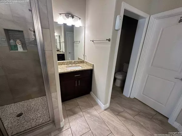 2768 DEL PILAR DR, San Antonio, TX 78232-4194