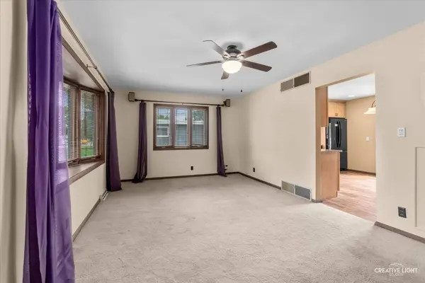 1681 Gary AVE, Aurora, IL 60505