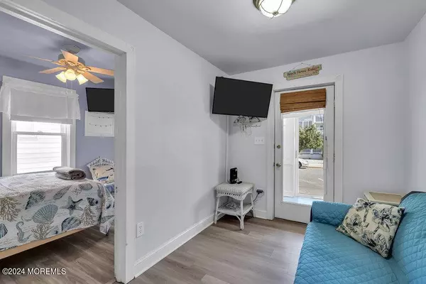 208 E Bennett Avenue, Wildwood, NJ 08260