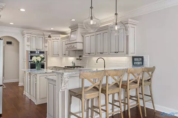 1825 Brentwood, Muscle Shoals, AL 35661