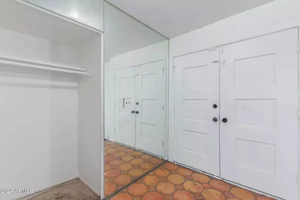 5349 N 41ST Avenue, Phoenix, AZ 85019