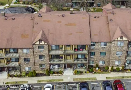 20 Donna CT #1, Staten Island, NY 10314