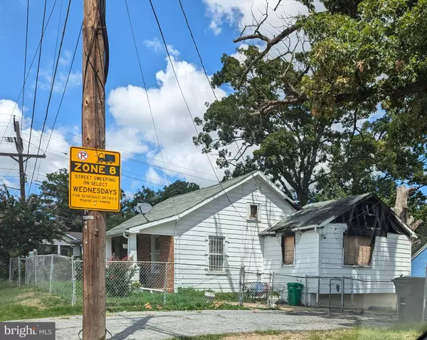 4000 VINE ST, Capitol Heights, MD 20743